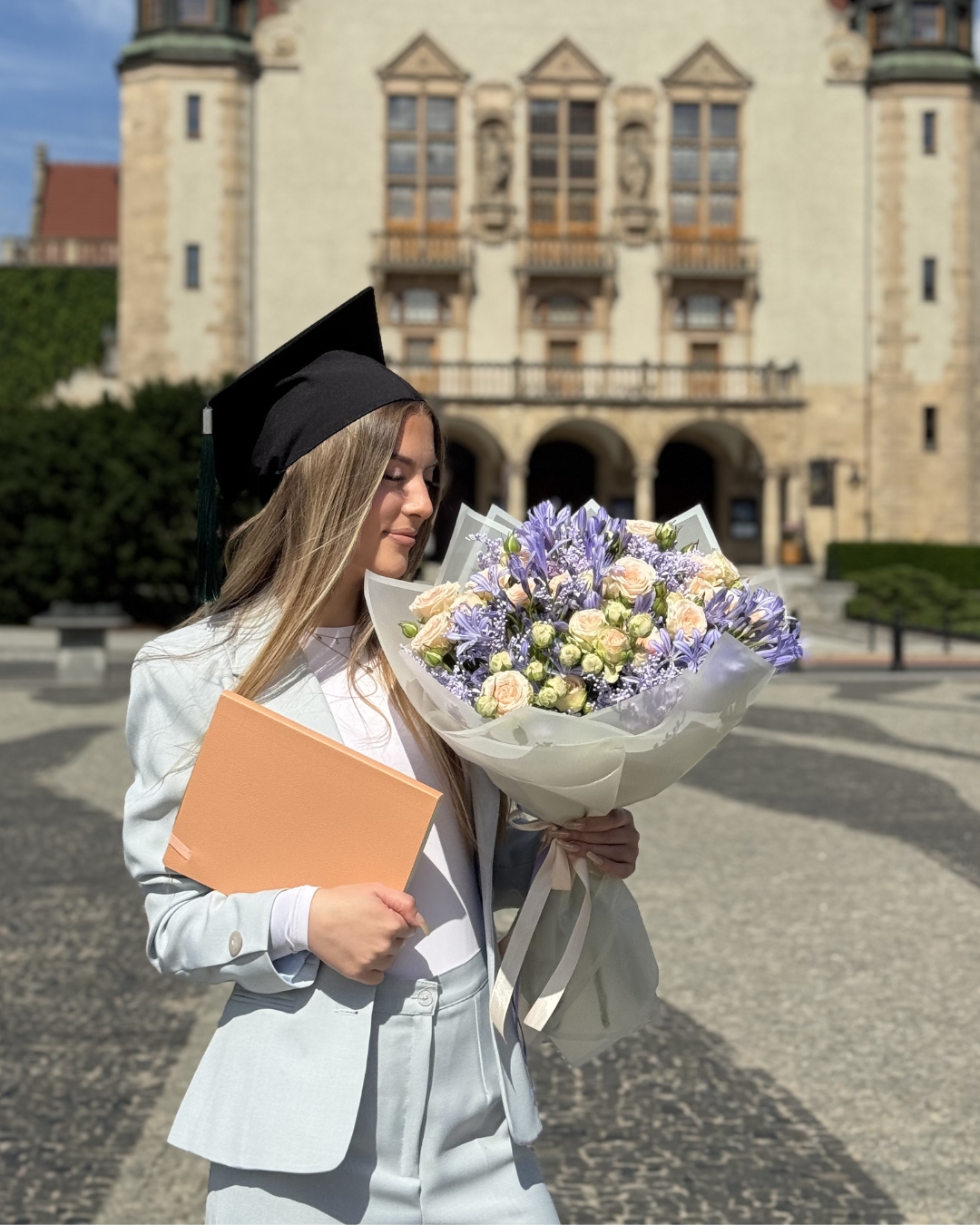 kwiaty na obronę magisterską